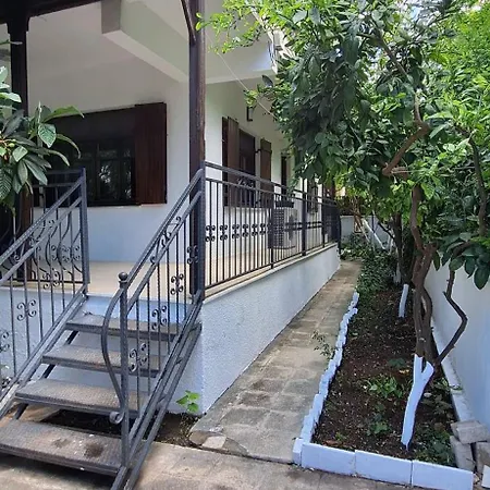Summer House In 