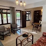 Summer House In 